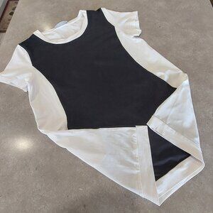 ELEONDRA AMADEI Women's Color Block White Tunic w/Black Front w/Pockets - Medium